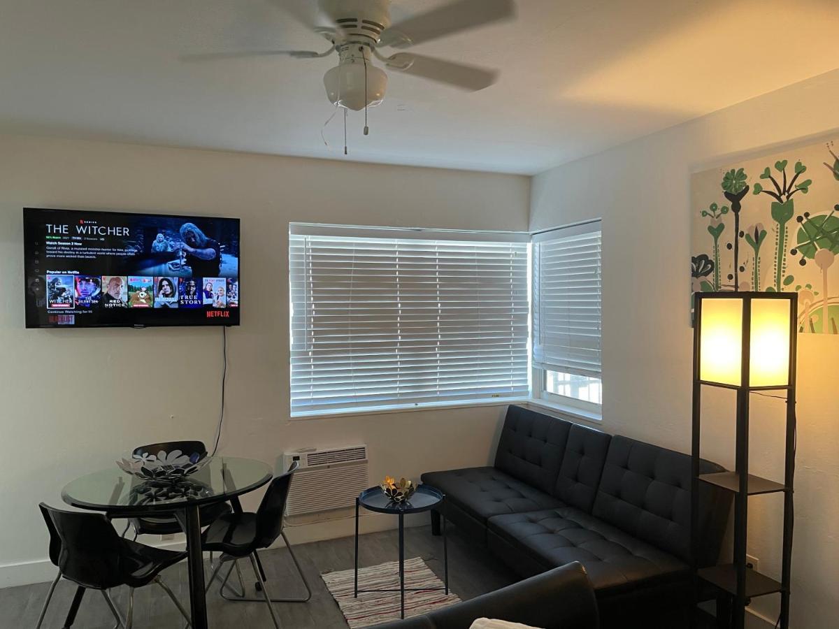 Trendy Pads In Hollywood Apartment Екстериор снимка